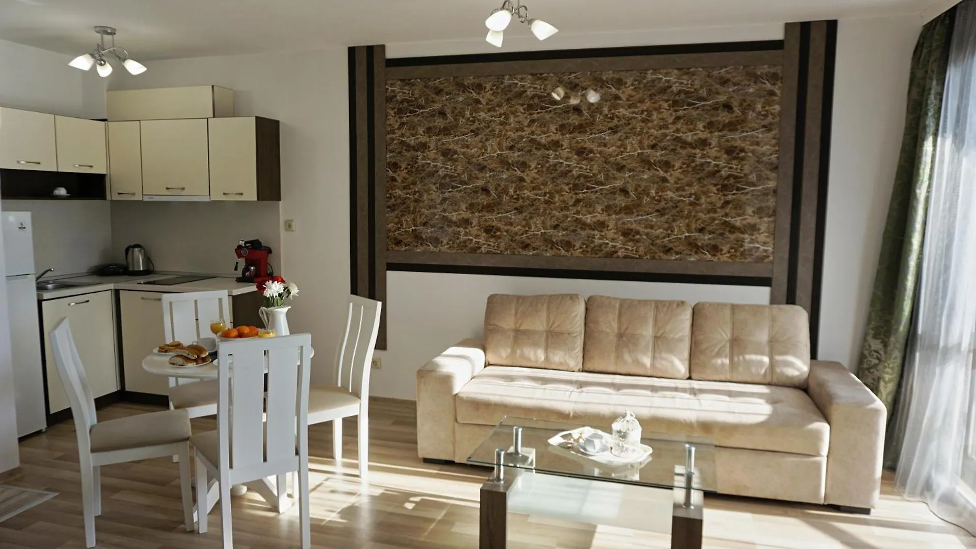Кабакум Плаза Апартаменти - Cabacum Plaza Apartments Varna
