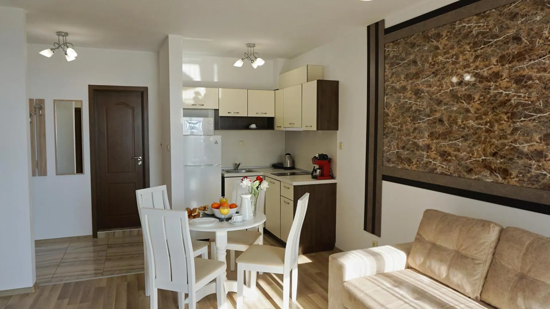 Кабакум Плаза Апартаменти - Cabacum Plaza Apartments Varna