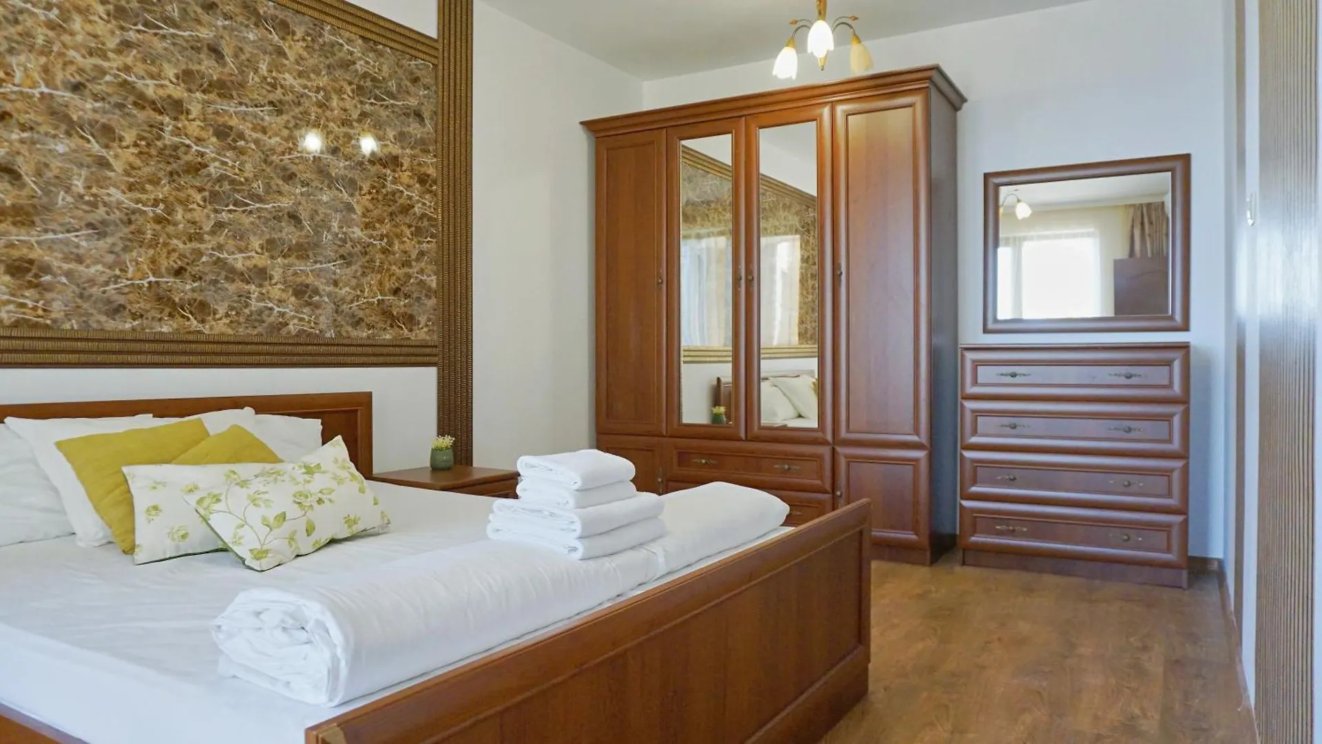 Кабакум Плаза Апартаменти - Cabacum Plaza Apartments Varna 0*,
