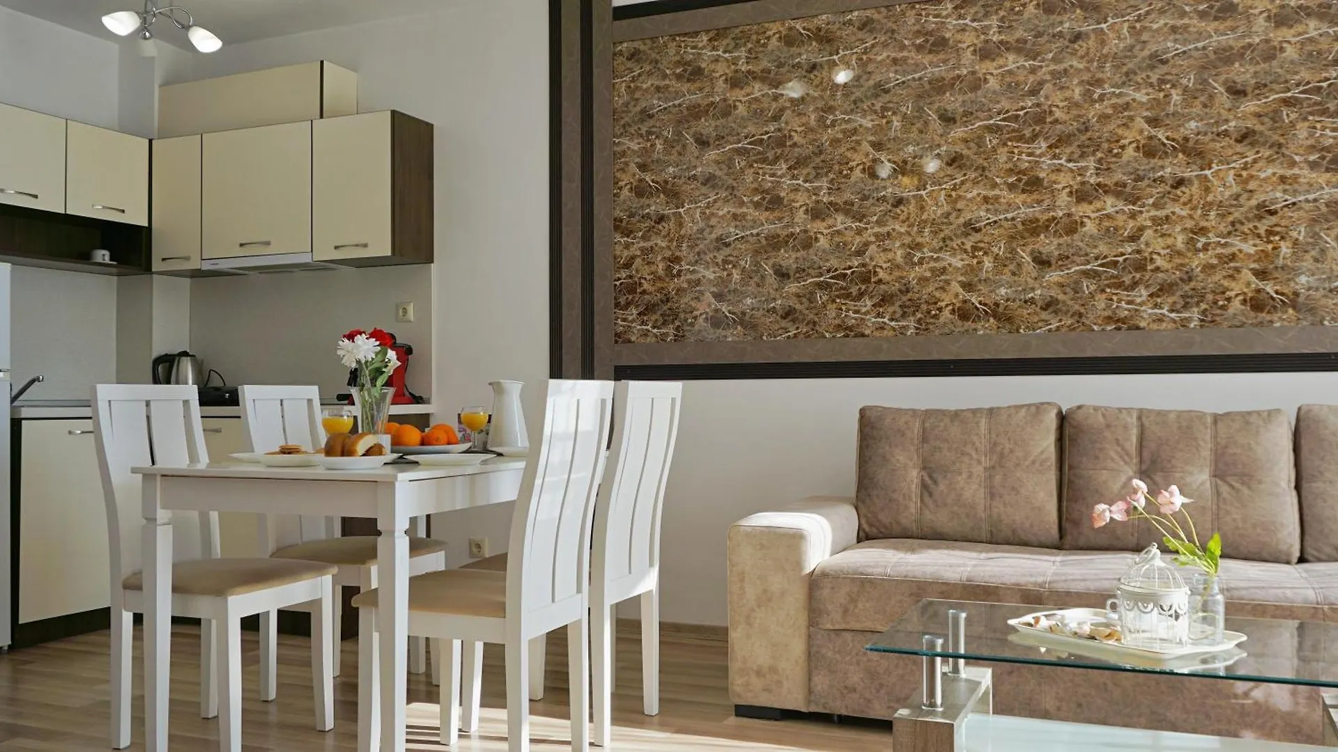 Кабакум Плаза Апартаменти - Cabacum Plaza Apartments Varna